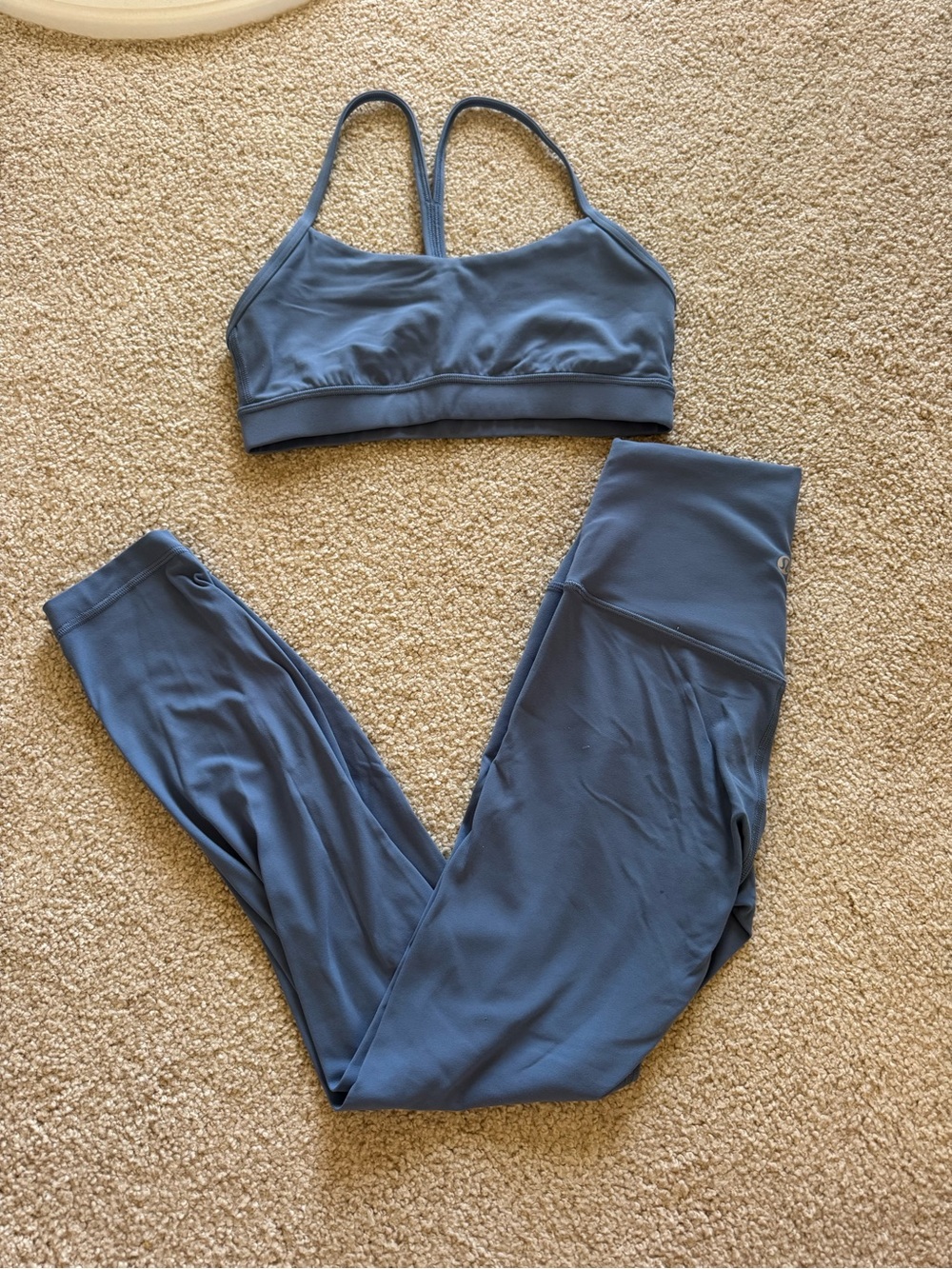 lululemon athletica Slate Blue Strappy Sports Bra and leggings set
